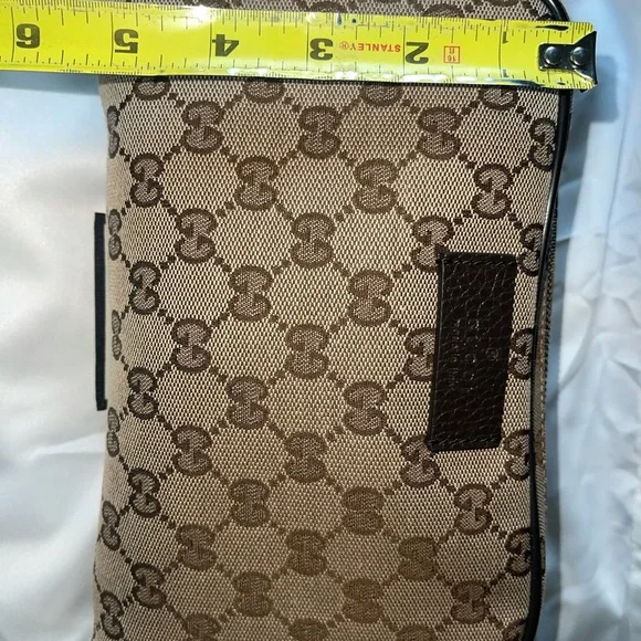 AUTHENTIC GUCCI - Picture 7 of 9